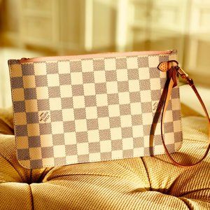 Louis Vuitton Damier Azul Neverfull Pochette